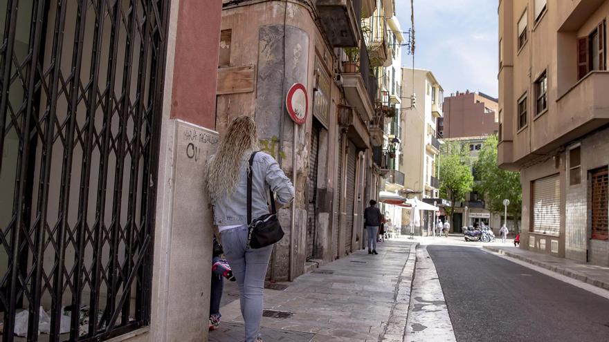Más mujeres dejan la prostitución en Mallorca con el pleno empleo pero bajo la precariedad
