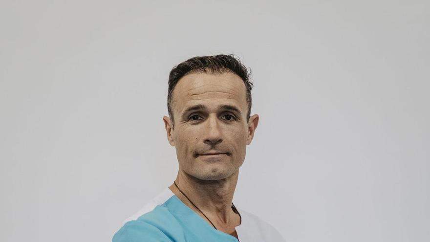 Yaco Climent, director y fisioterapeuta en Vitalys Center: &quot;Existen tratamientos eficaces para frenar su avance y mejorar la calidad de vida&quot;