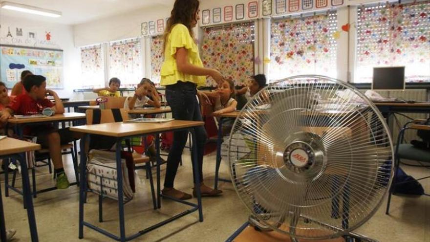 El Ayuntamiento aprueba la ampliación del plazo de los contratos de climatización de 19 colegios