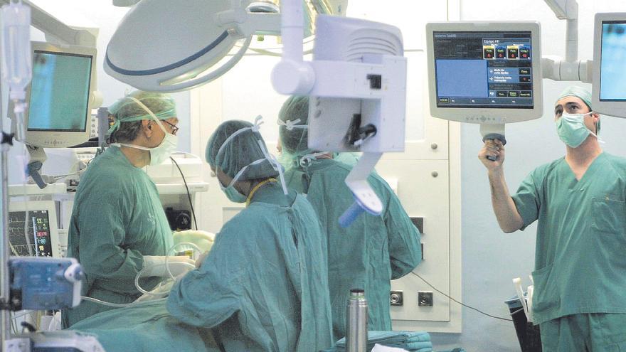 Medio millón para operar a zamoranos en la privada de ojos y Traumatología