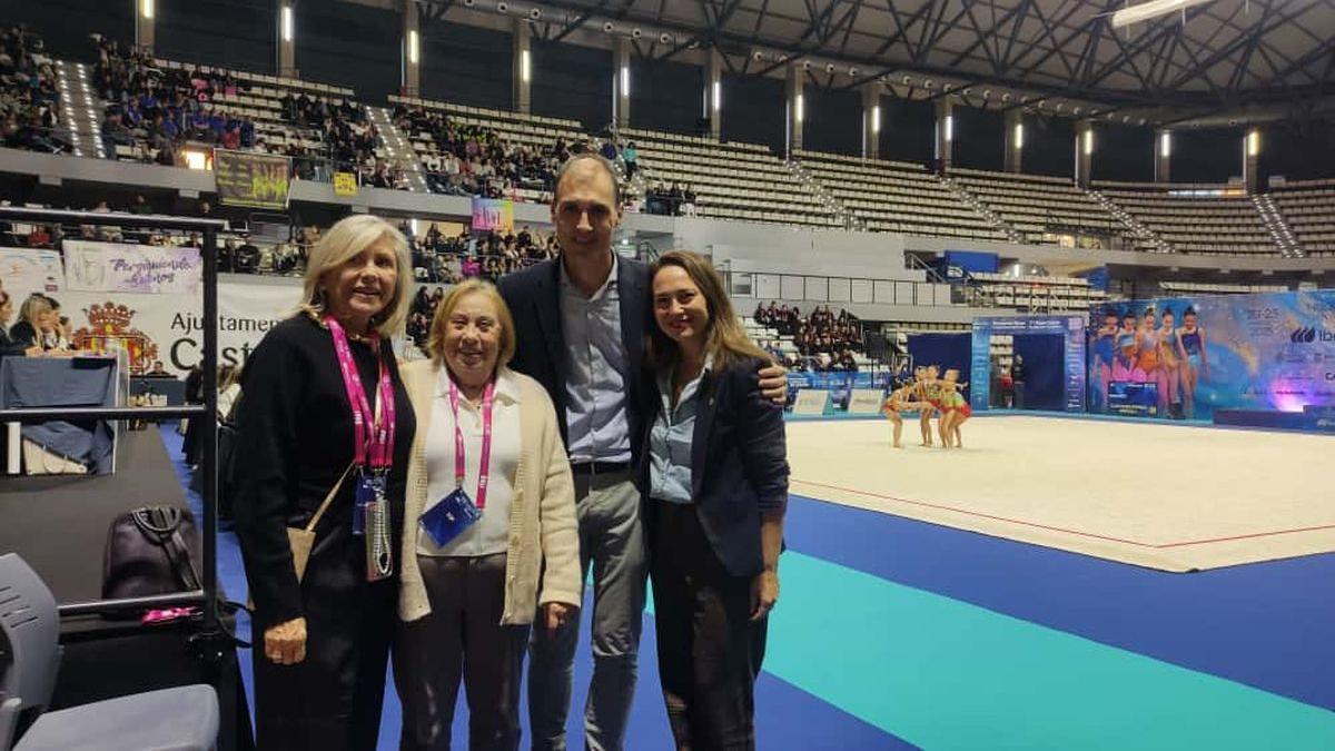 Autoridades, durante la primera jornada de competición en Castellón.