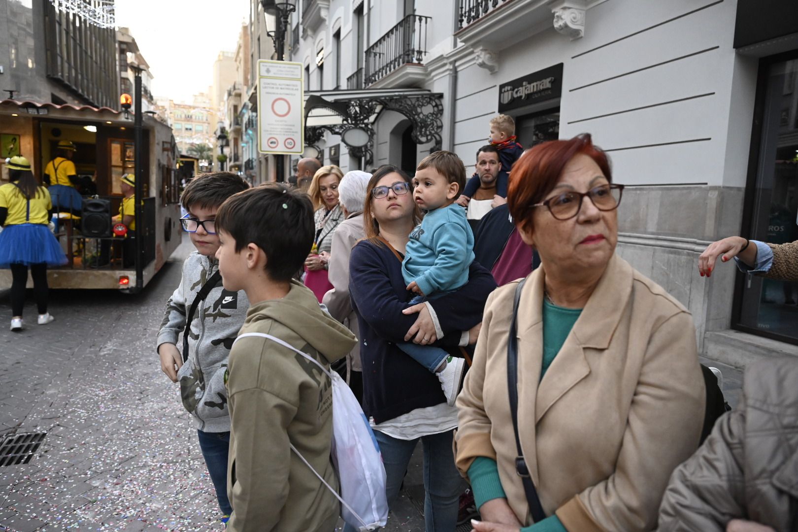 Desfile de collas y carros