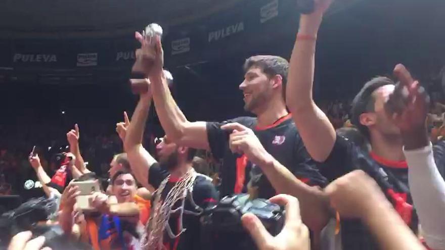 El Valencia Basket celebra la victoria de Liga