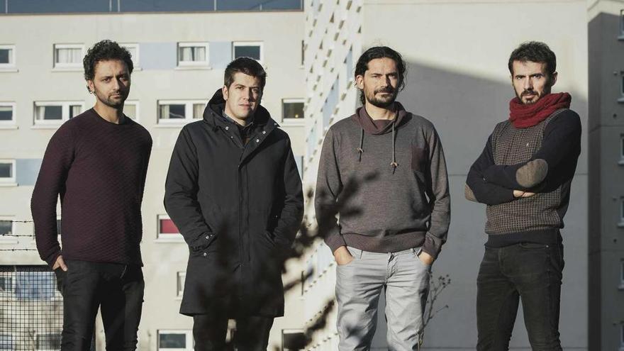 Els Amics de les Arts presenten a Manresa el seu disc «Un estrany poder»