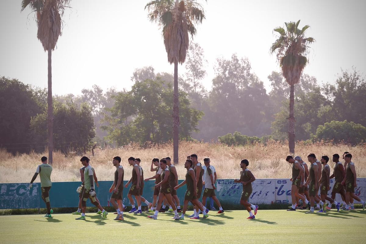 El primer entrenamiento del Córdoba CF en la 2026-27, en imágenes