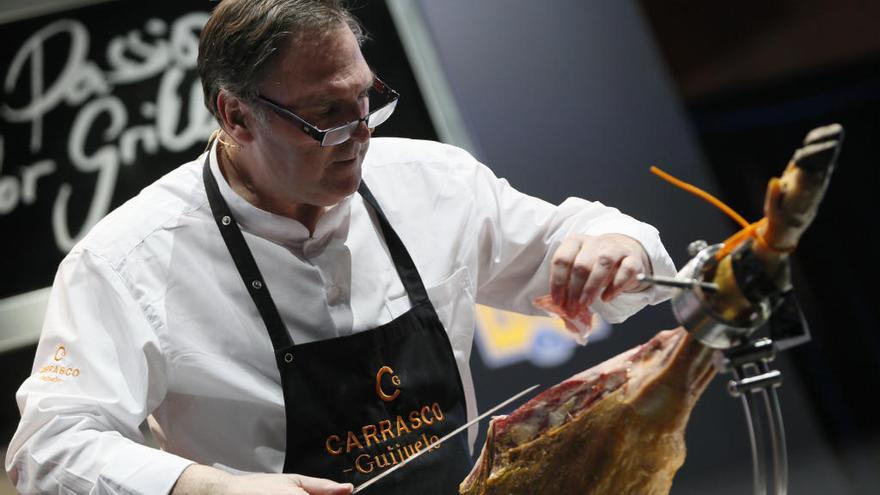 El jamón ibérico es uno de los platos típicos de la cocina en España.