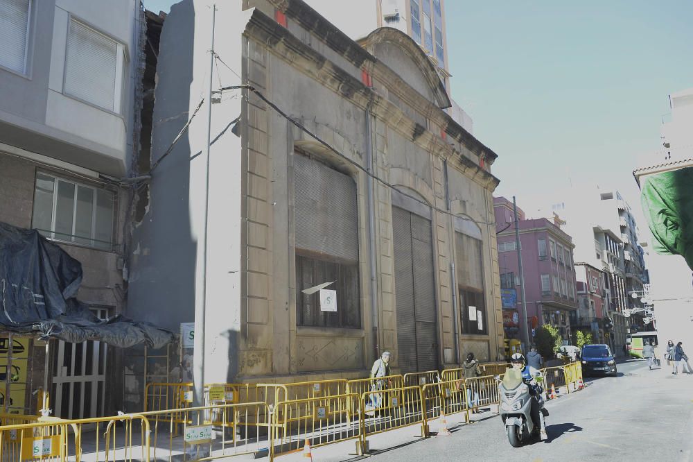 El edificio de El Progreso, en proceso de demolici