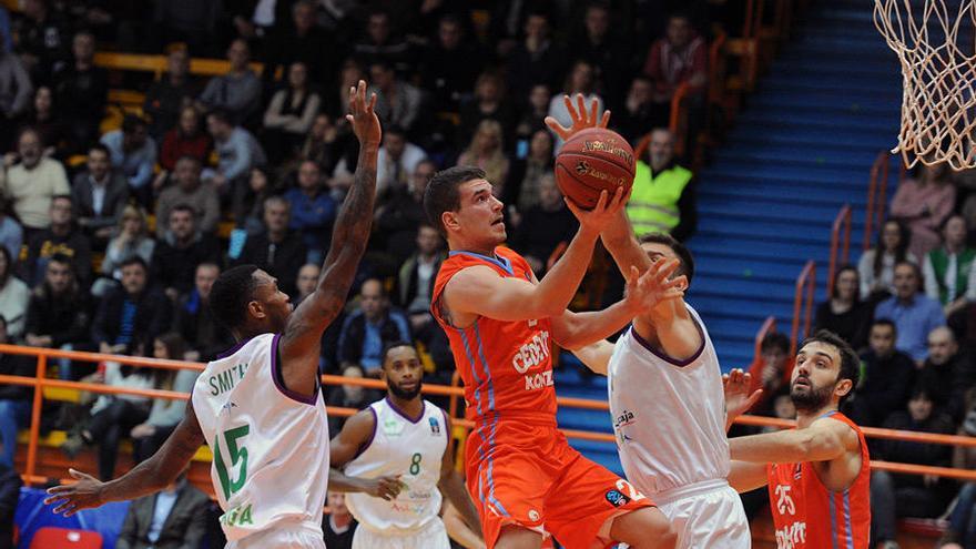 Los cachorros del Cedevita devoran a un pusilánime Unicaja