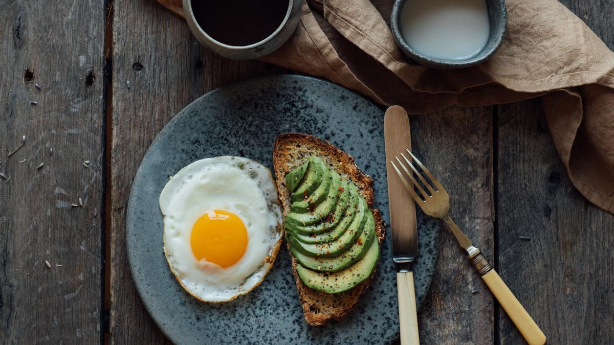 Existen varios desayunos fáciles de preparar y útiles para adelgazar.