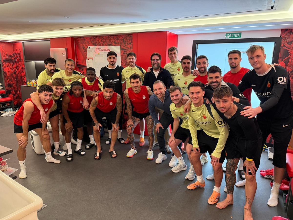 La AFE visita a los jugadores del Mallorca en Son Bibiloni.