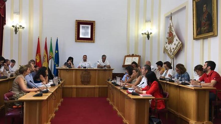 Félix Palma renuncia a su cargo de concejal para seguir siendo director del consorcio