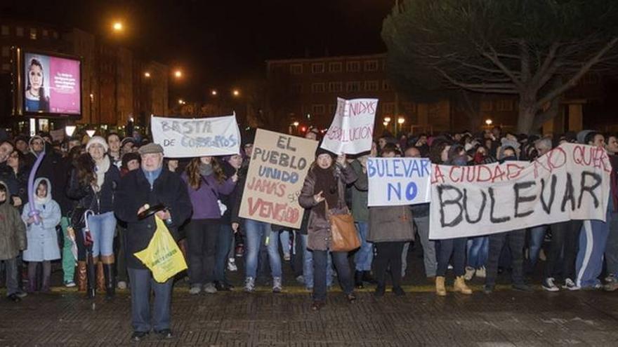 Burgos paraliza las obras del Gamonal por una concentración de vecinos