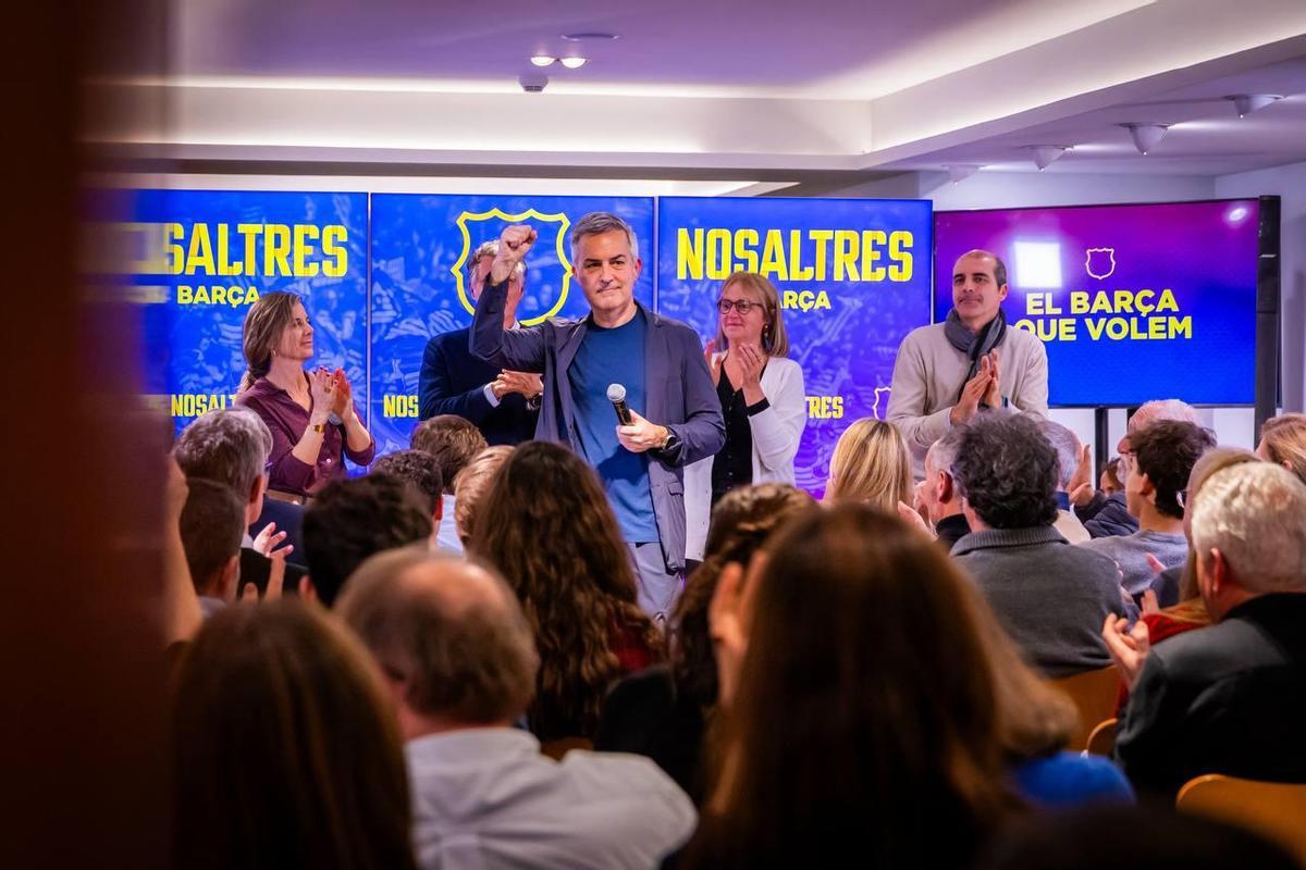 Víctor Font, durante la inauguración de la sede electoral de 'Nosaltres'