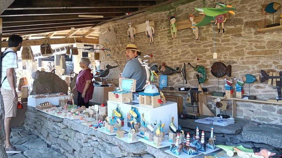 La artesanía conquista Os Pendellos de Agolada