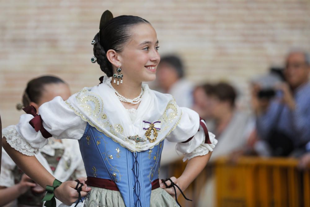 Dansà previa a la fiesta de la Mare de Déu