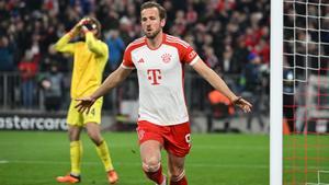 05 March 2024, Bavaria, Munich: Bayern Munichs Harry Kane celebrates his sides first goal of the game during the UEFA Champions League round of 16 second leg soccer match between FC Bayern Munich and S.S. Lazio at Allianz Arena. Photo: Sven Hoppe/dpa