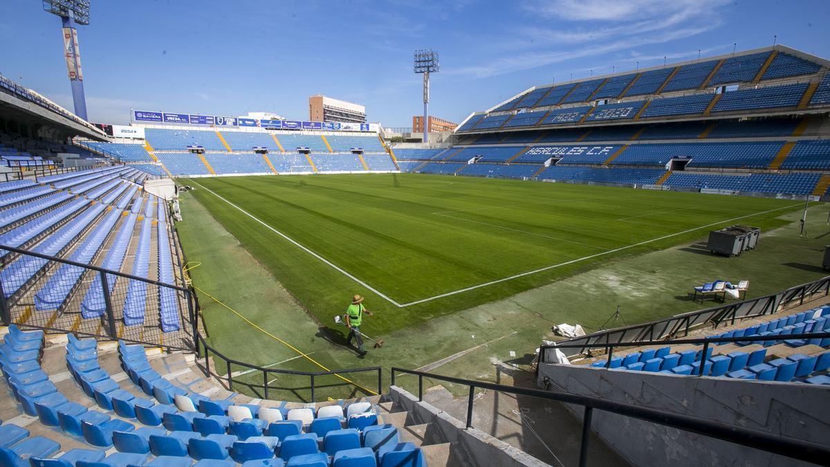 El Rico Pérez, escenario del Intercity - FC Barcelona del próximo 4 de enero, a las 21 horas.