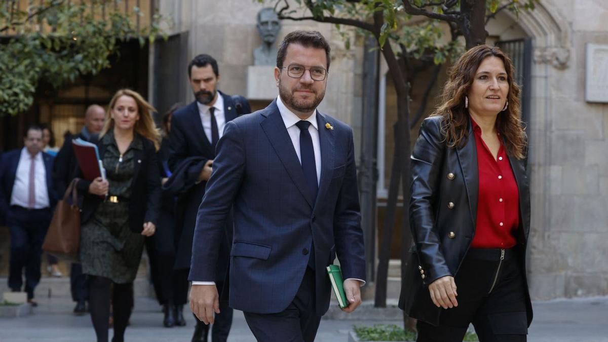 Aragonès revaloritza les ajudes socials i afegeix pressió per aprovar els comptes