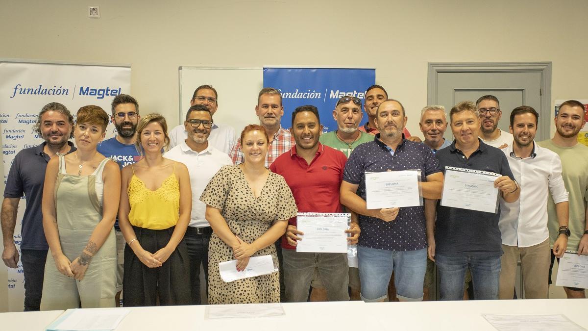 Participantes en uno de los cursos sobre fotovoltaicas de la Fundación Magtel.