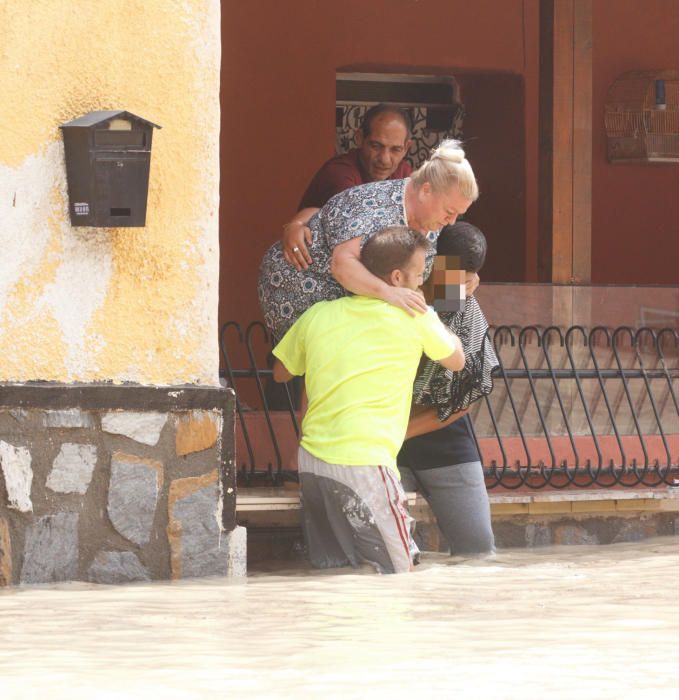 Vecinos de Almoradí evacuados