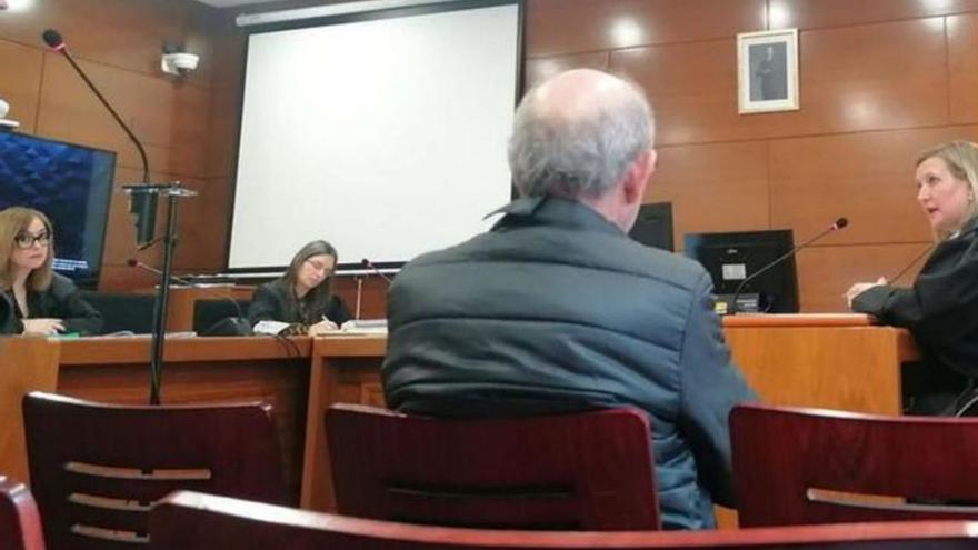 Año y medio de cárcel para el dueño de un bar de Zamora que &quot;tocaba&quot; a la camarera &quot;con ánimo libidinoso&quot;