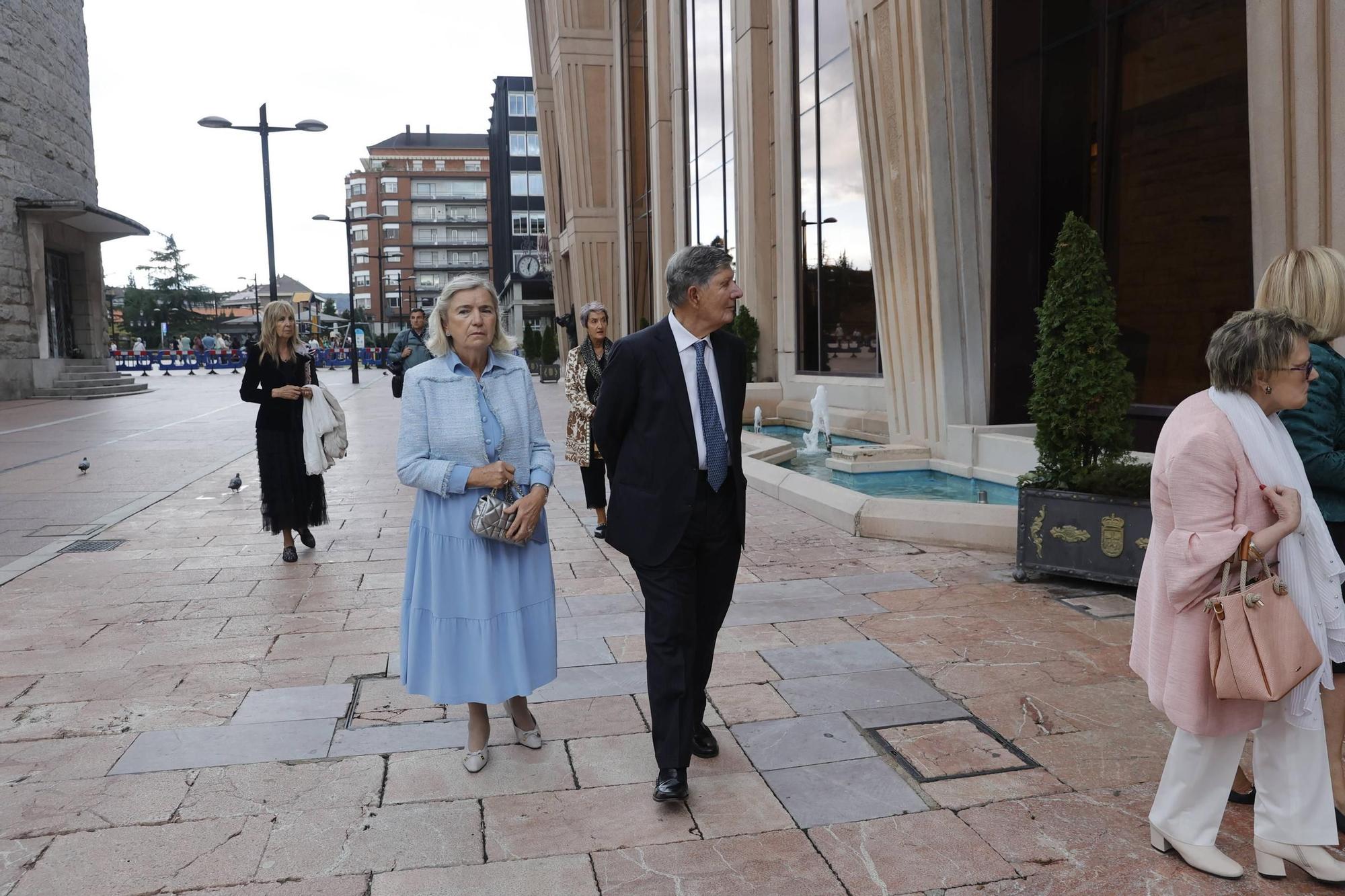 EN IMÁGENES: La Familia Real asiste en Oviedo al concierto de los premios "Princesa de Asturias"