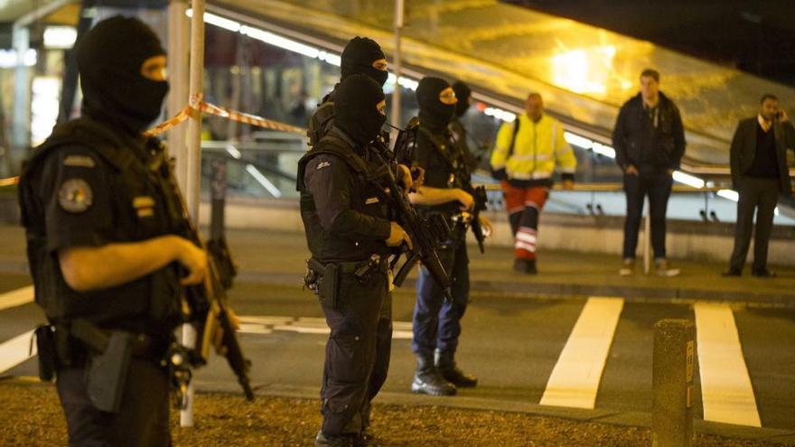 Alerta en el aeropuerto de Ámsterdam