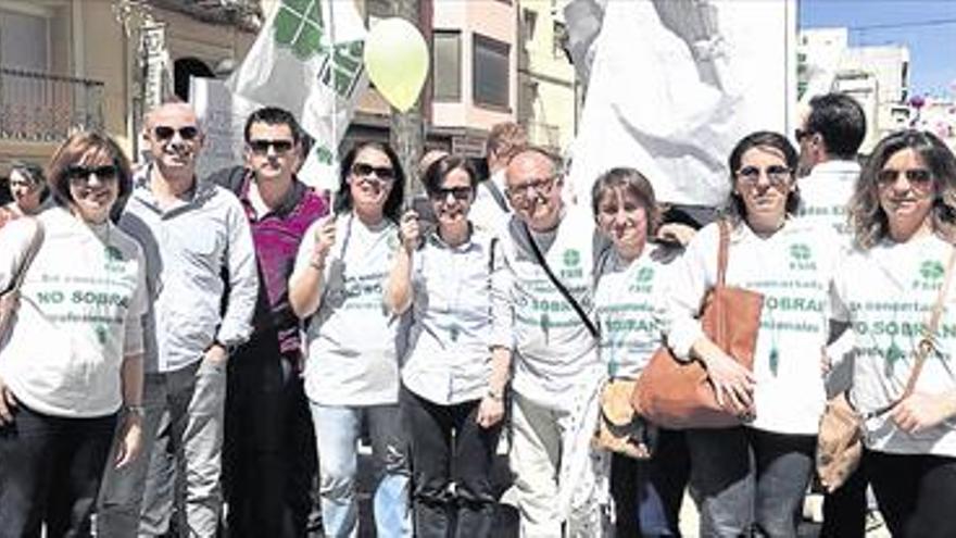 Familias y docentes piden “salvar” la concertada y que Marzà dimita