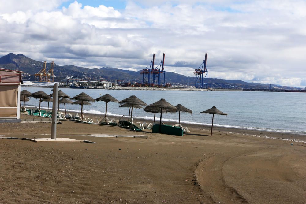 Playas cerradas en Málaga en el inicio de la primavera