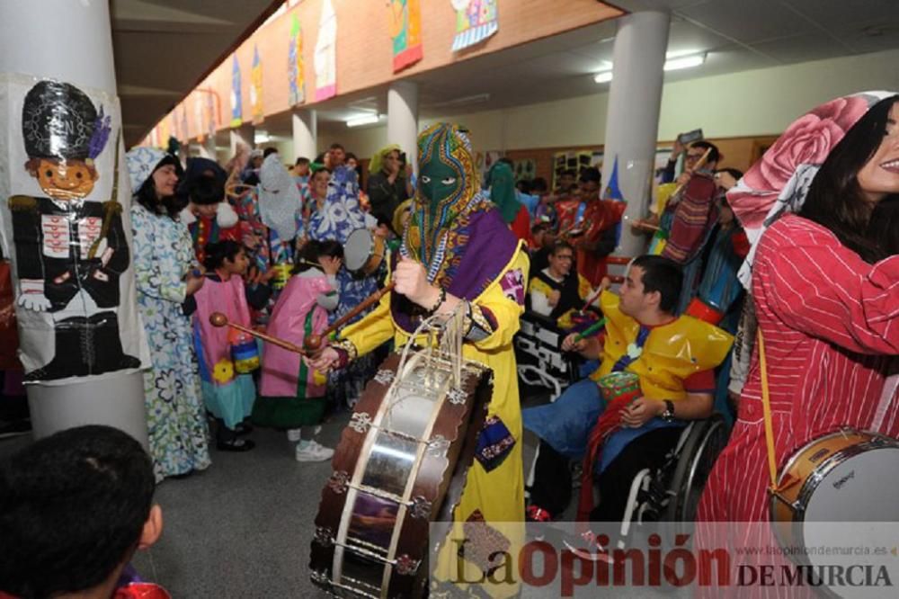 Los tambores de Moratalla llegan al colegio Primitiva López