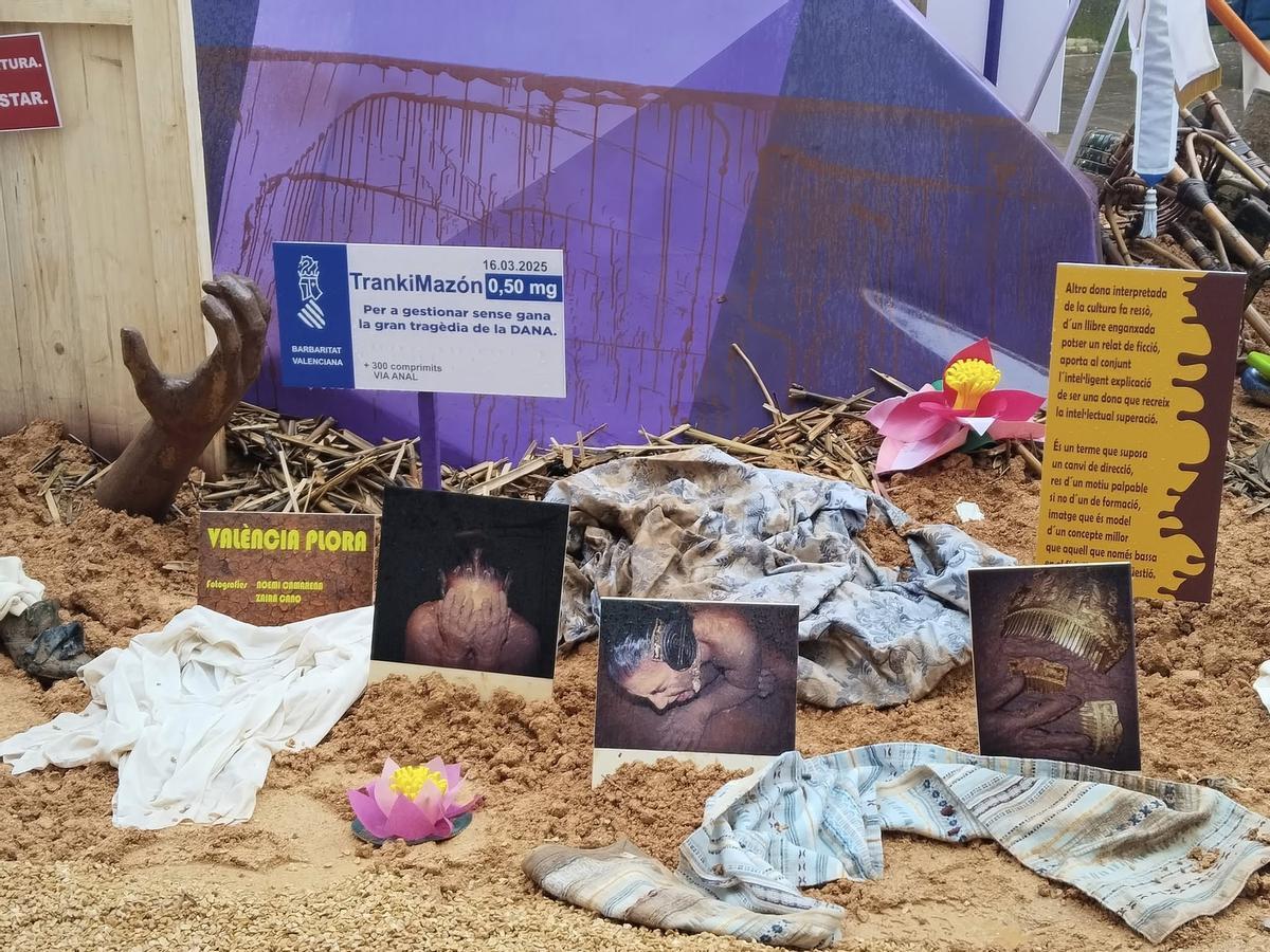 Fotos de Zaira Cano realizadas por Noemi Camarena en la falla Plaça del Forn de Alzira.