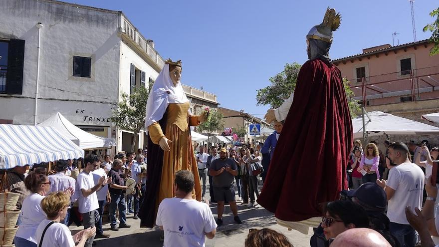 Eclosión de &#039;fires&#039; este fin de semana: desde la de la Sípia en Alcúdia  a la de Oví i Caprí en Calvià