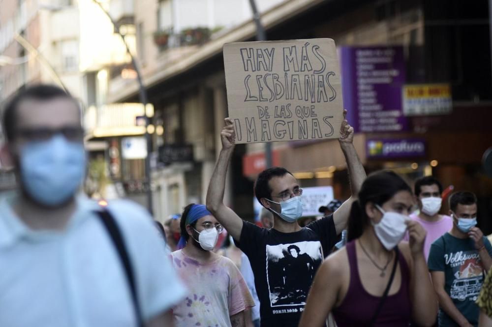 Cientos de personas se manifiestan en Murcia por un orgullo de clase y combativo