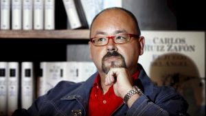 El escritor fallecido Carlos Ruiz Zafón.