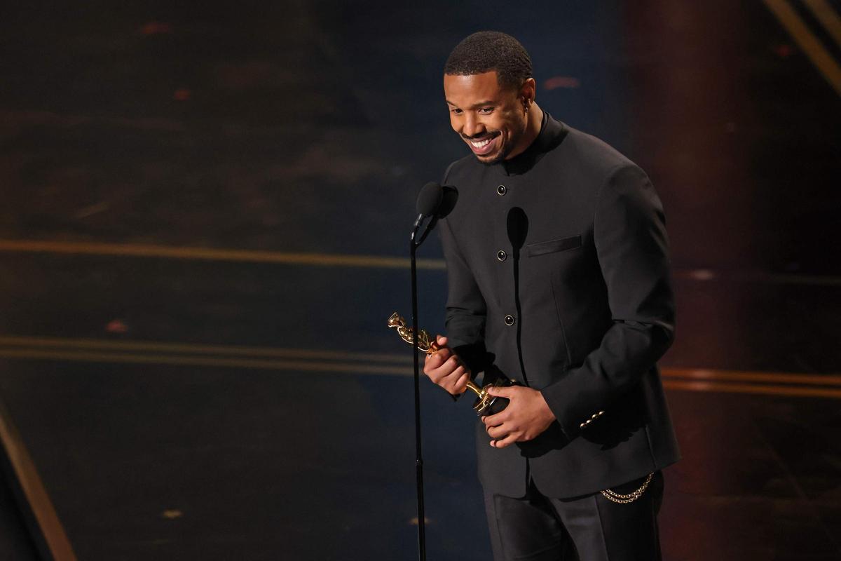 Michael B. Jordan gana el Oscar a mejor actor protagonista por 'Los pecadores'.