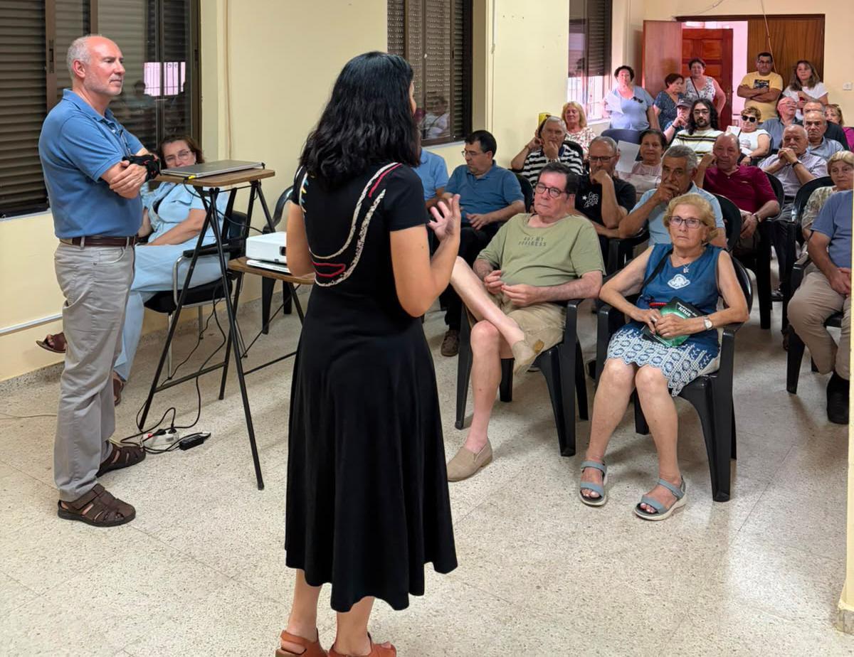 Imagen de la presentación del libro