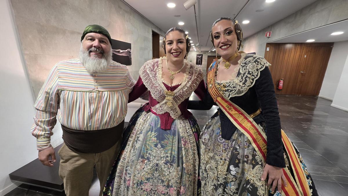 La alfombra roja de la Exaltación de la Fallera Mayor de València 2026
