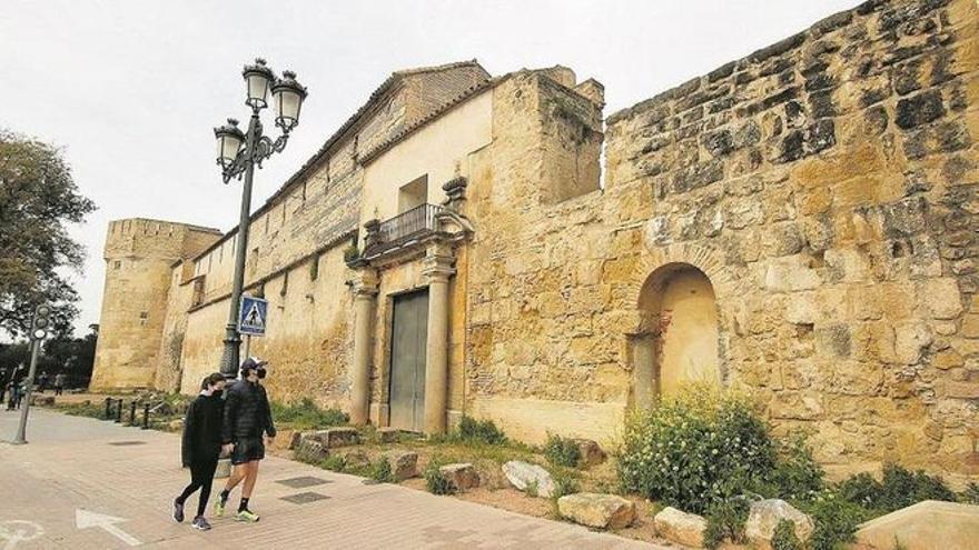 Fachada del Alcázar que será restaurada.