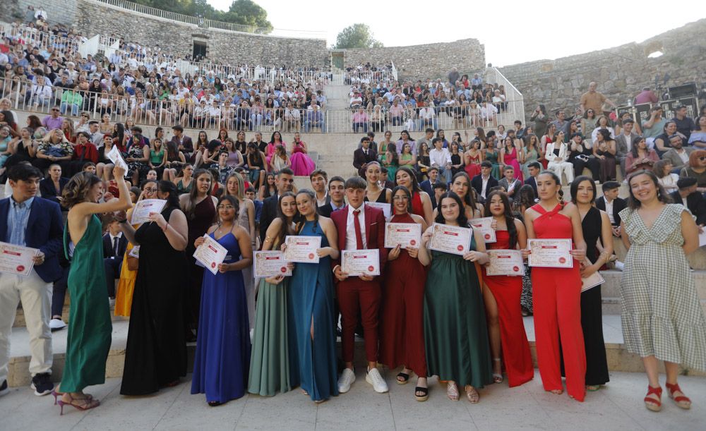 Graduación del IES Cloe del Moro en el Teatro Romano de Sagunt.