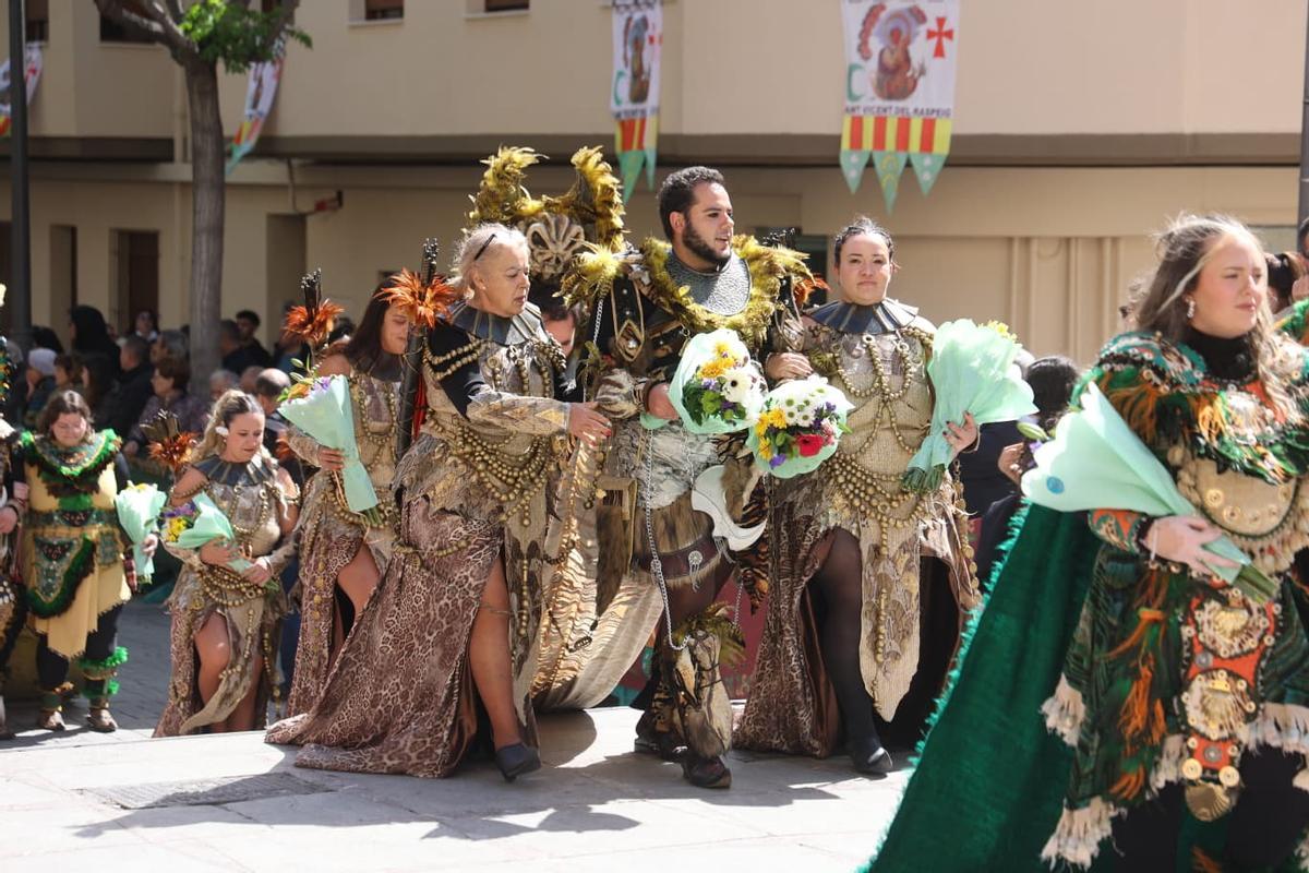 Así ha sido la ofrenda floral al patrón del municipio en San Vicente del Raspeig