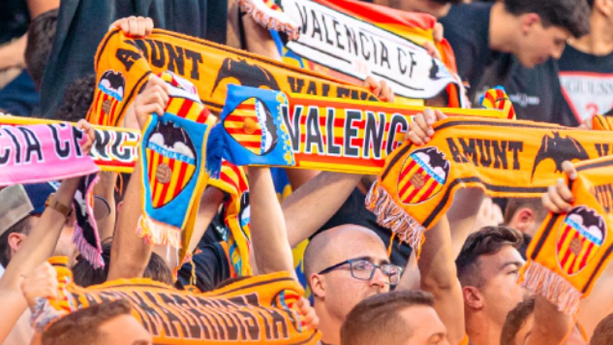 Imagen de la grada de animación del Valencia CF