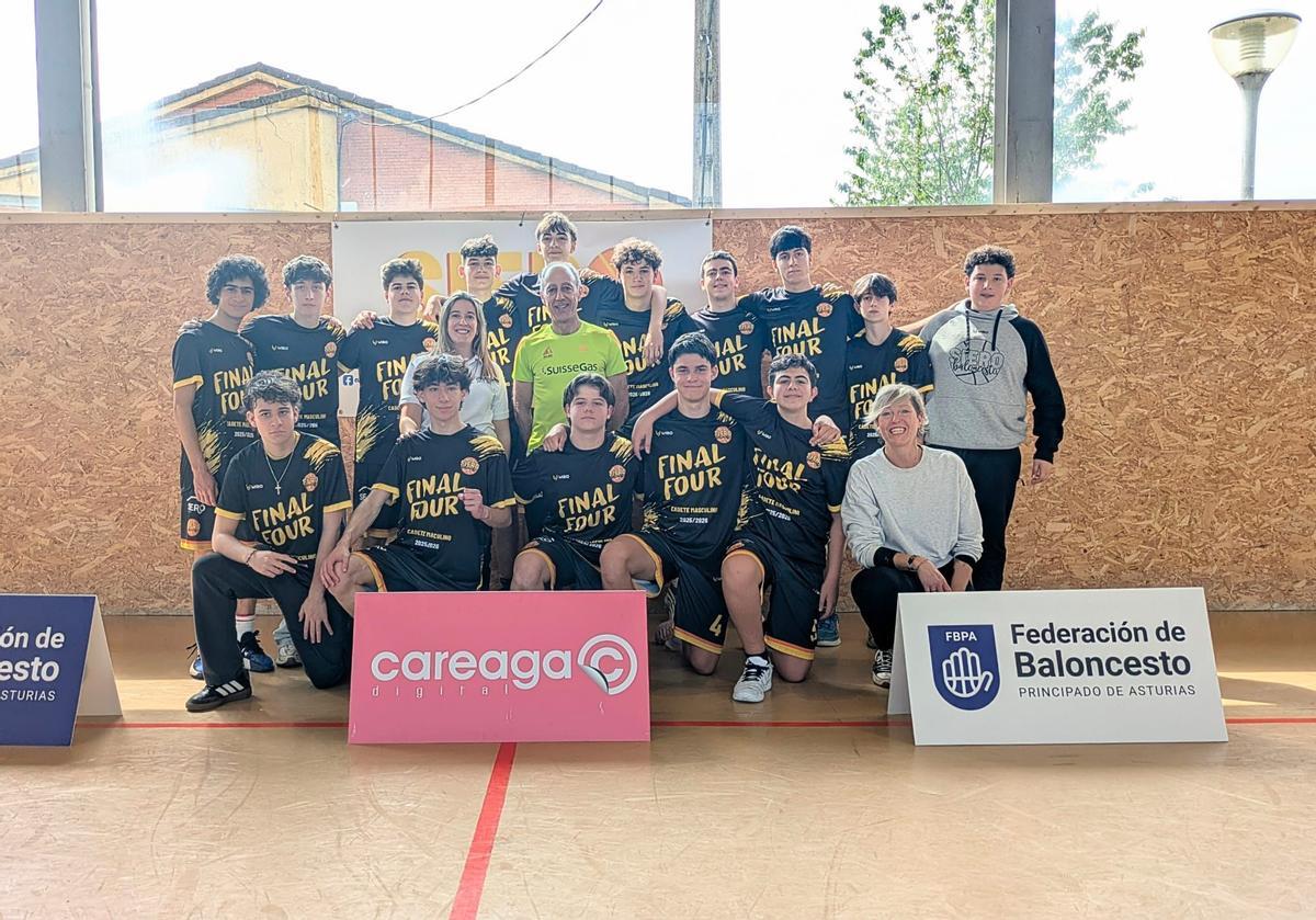 Celebración del ascenso del Club Baloncesto Siero