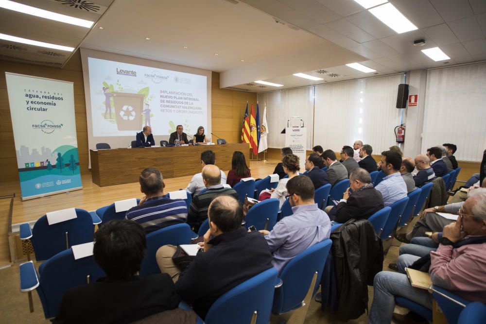 Jornada 'Implantación del Nuevo Plan Integral de Residuos de la Comunitat Valenciana' en la UPV