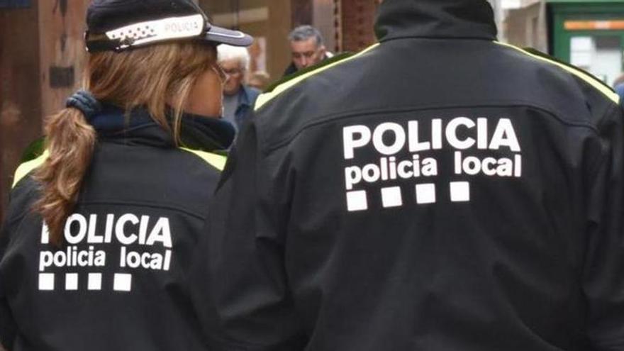 Un ferit en un xoc per encalç a la carretera de Sant Joan de Manresa