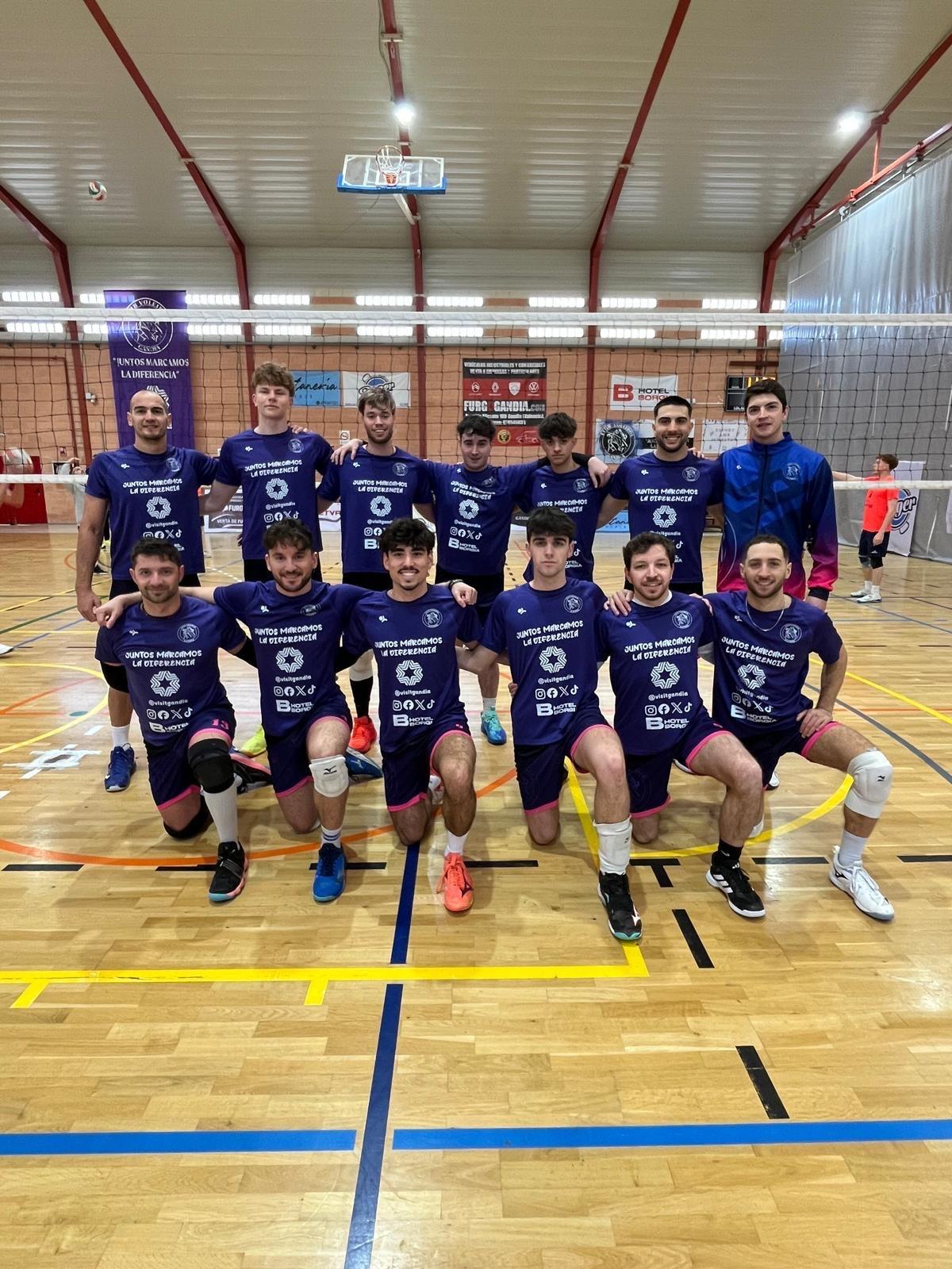 El senior masculino del CV Hotel Gandia gana al CV Manacor y al CV Alaró