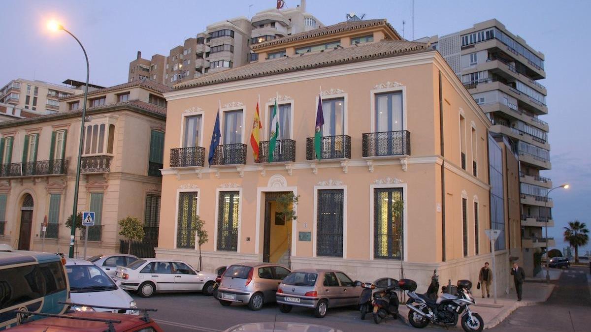 Sede del Colegio de Abogados de Málaga, en el Paseo de la Farola.