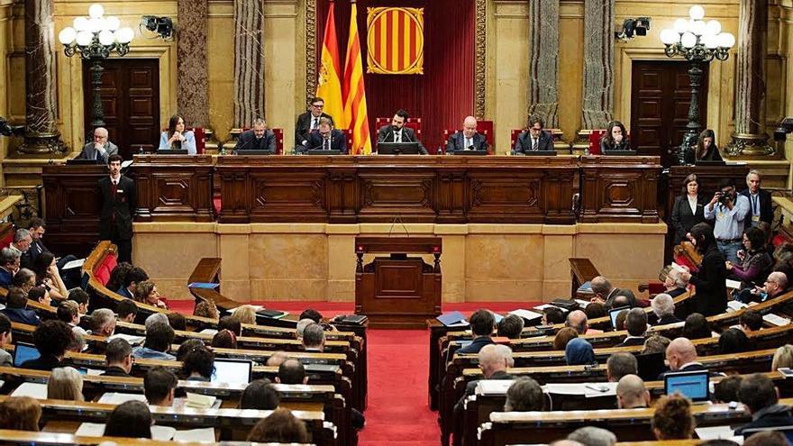 El Parlament de Catalunya compleix 40 anys en plena reinvenció pel coronavirus