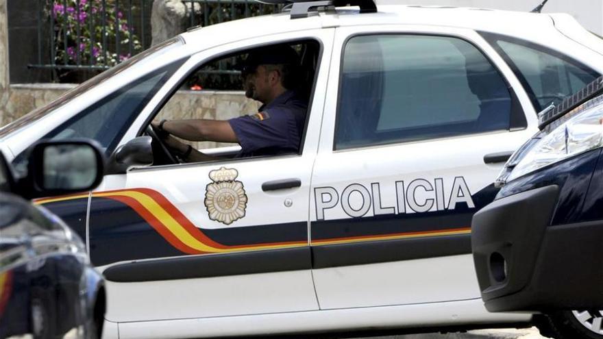 La Policía Nacional en Córdoba rescata a una persona desorientada en Sierra Morena
