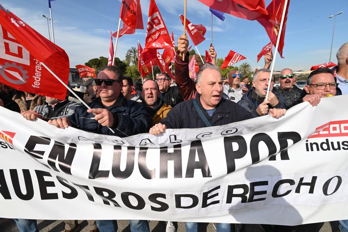 Protesta de los trabajadores de Analco en Elche
