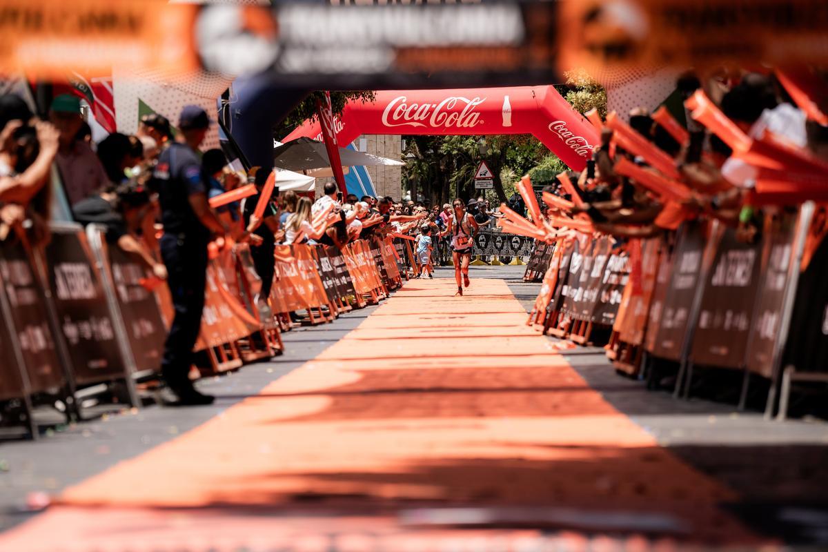 Un momento de la meta de la Transvulcania